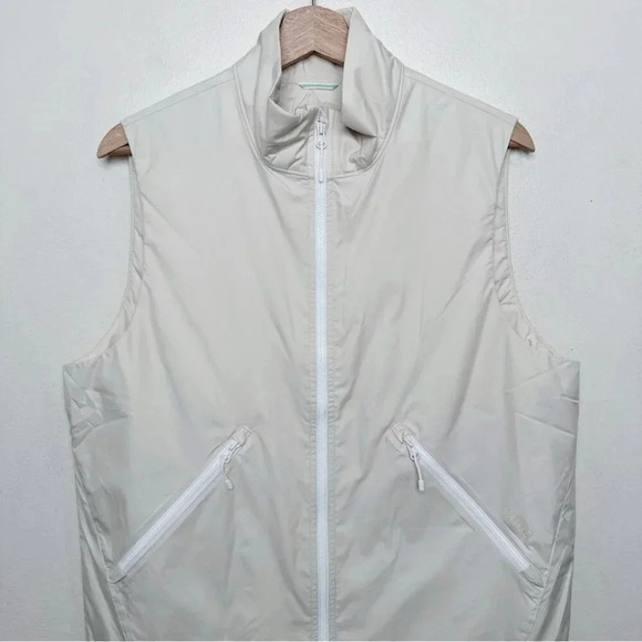 Vallier Mens Small Kallio  Primaloft Vest Running Gillet In Cream - Picture 3 of 14